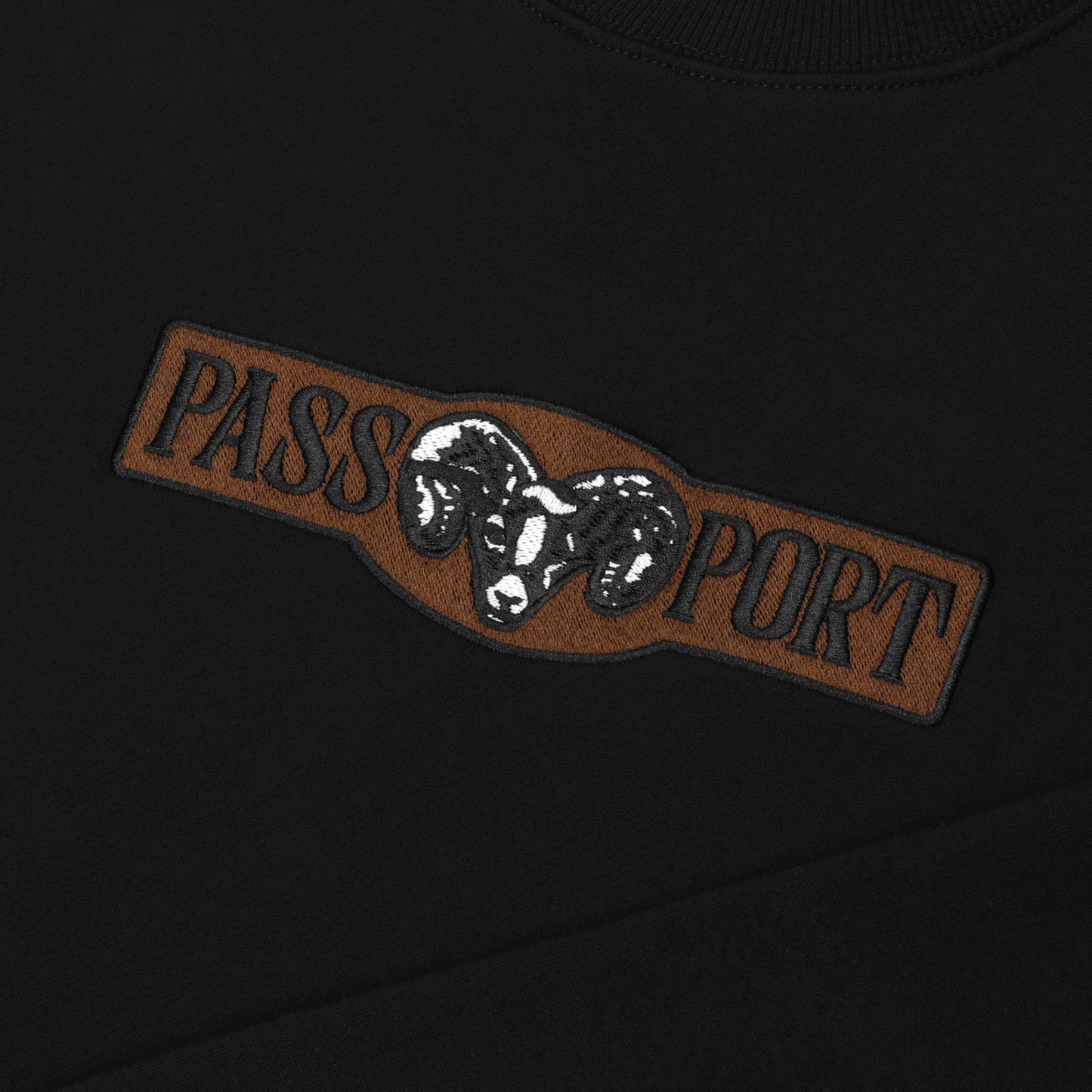 RAM SWEATER (Black)