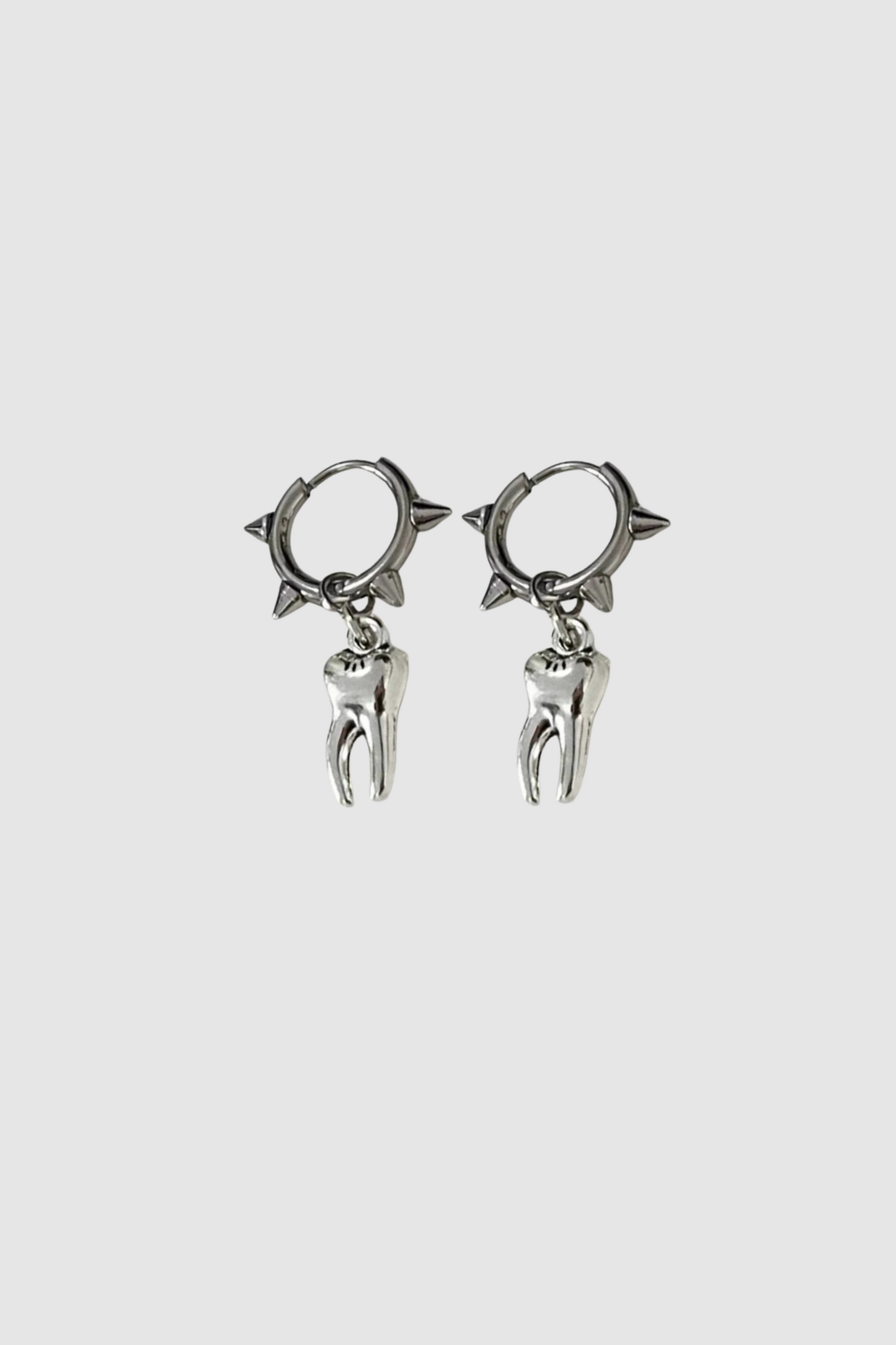 DECAYING MANOR EARRINGS