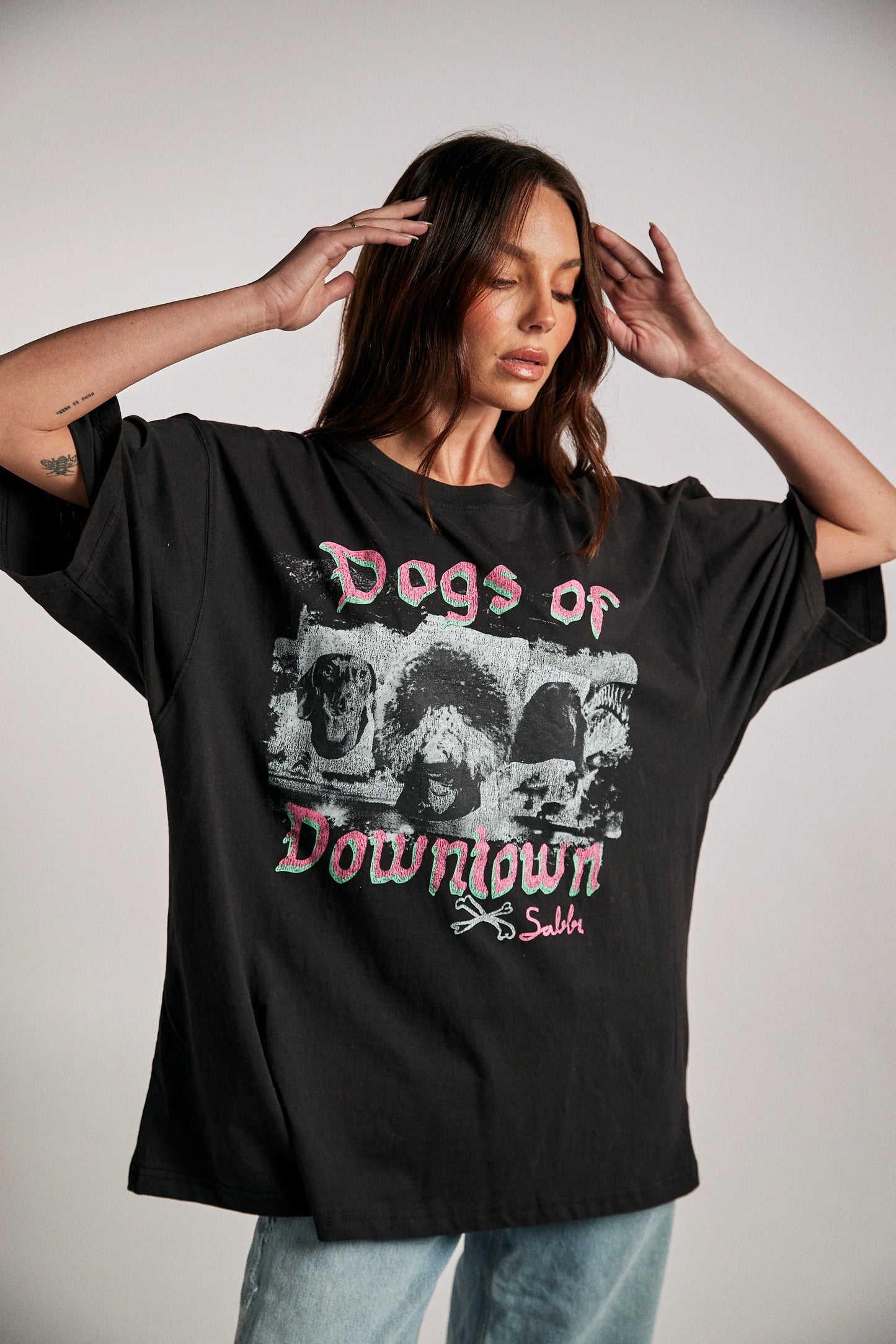 DOGS TEE (Black)