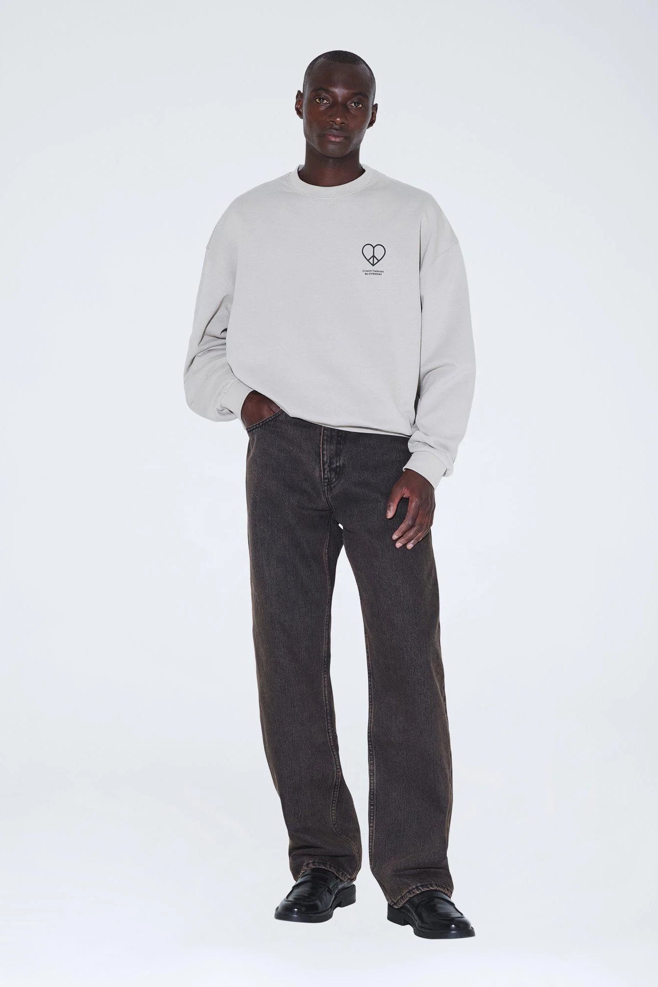 KENAN SWEATER (Silver Peace)
