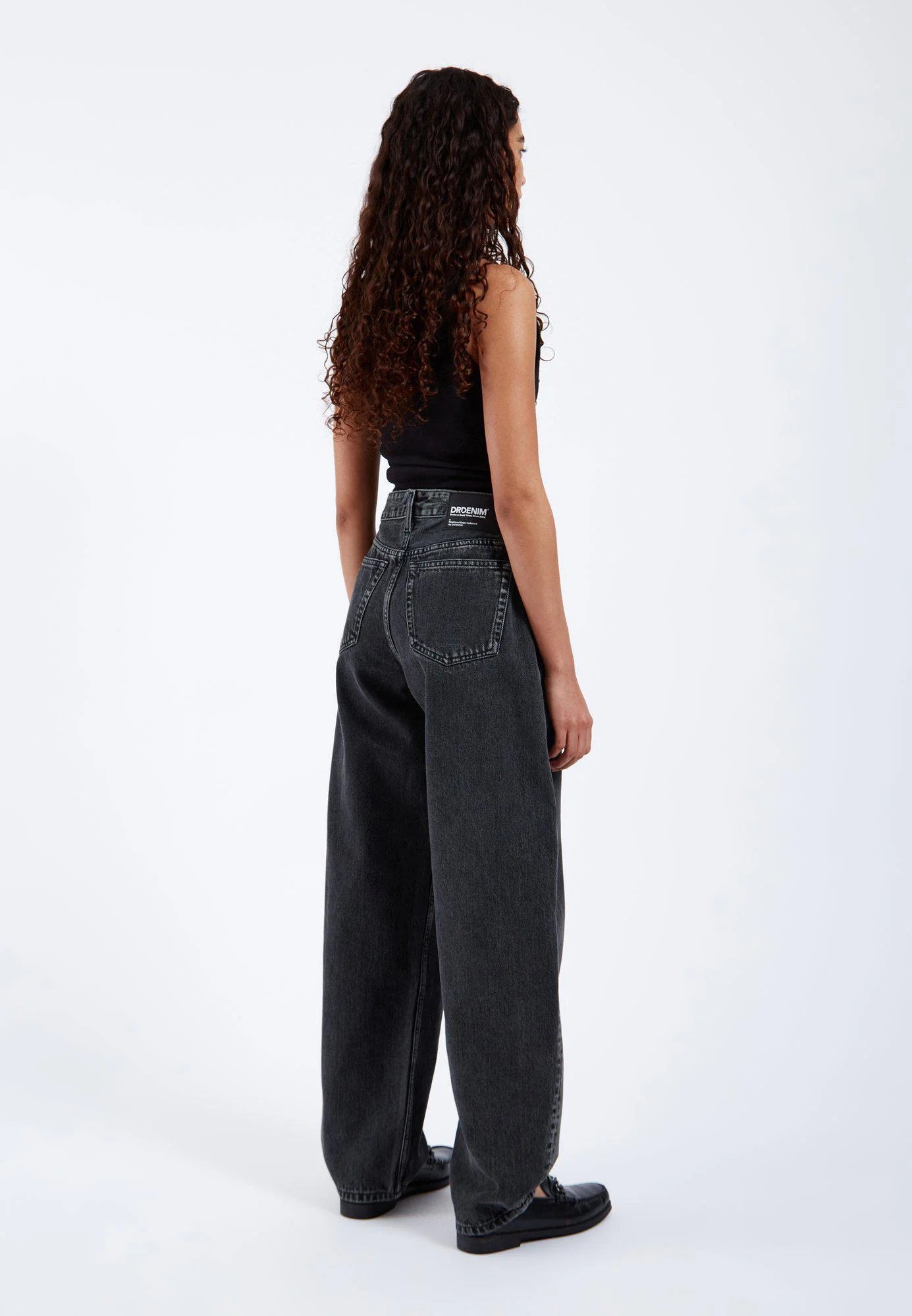 NANCI JEANS (Aged Black)