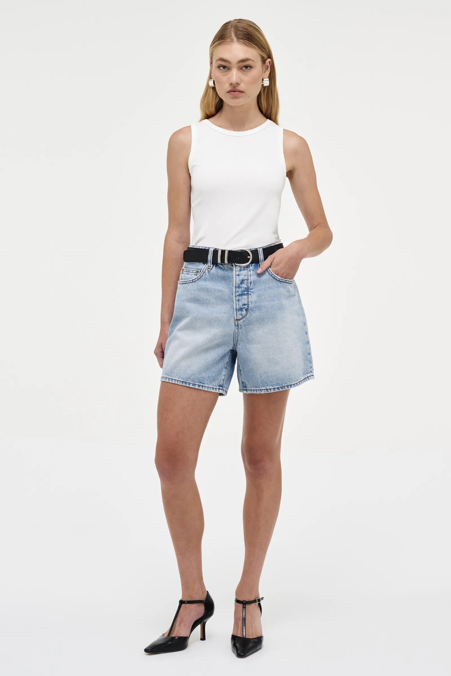 EVA SHORT (Passenger)