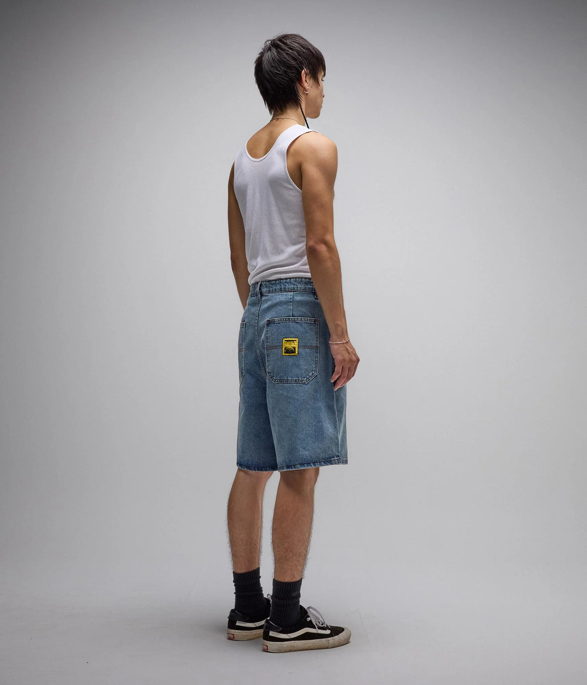 REYNOLDS 21" DENIM WALKSHORT (Mid Blue)