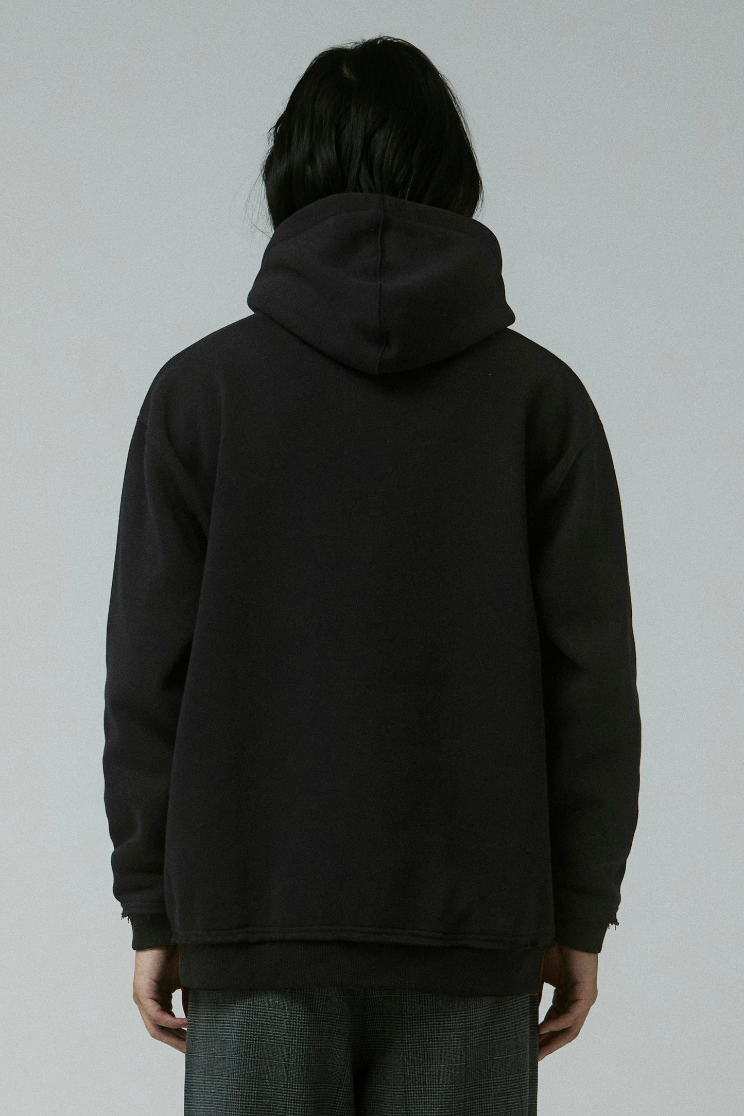 BETRAYER SATIN HOOD (Black)