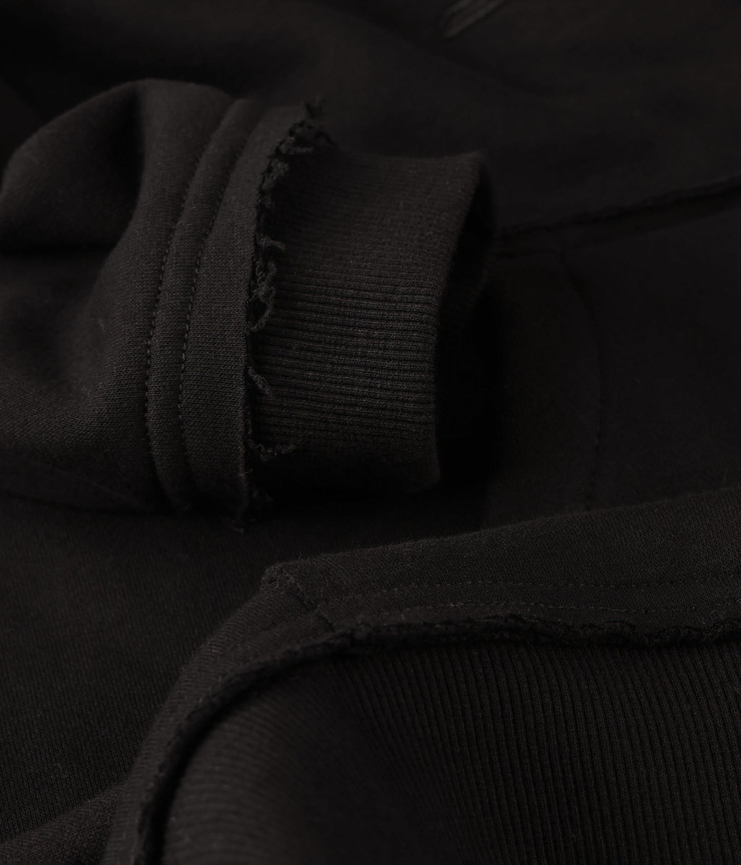 BETRAYER SATIN HOOD (Black)