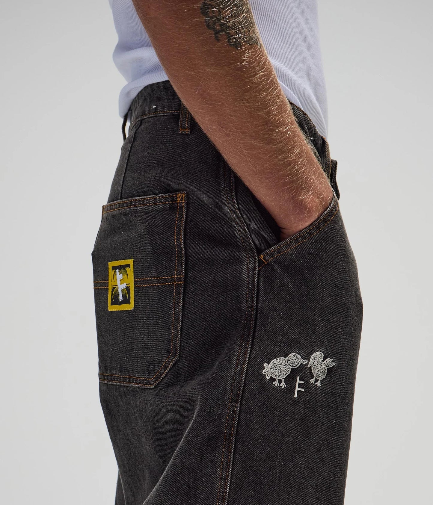 DXD REYNOLDS JEANS (Washed Black)