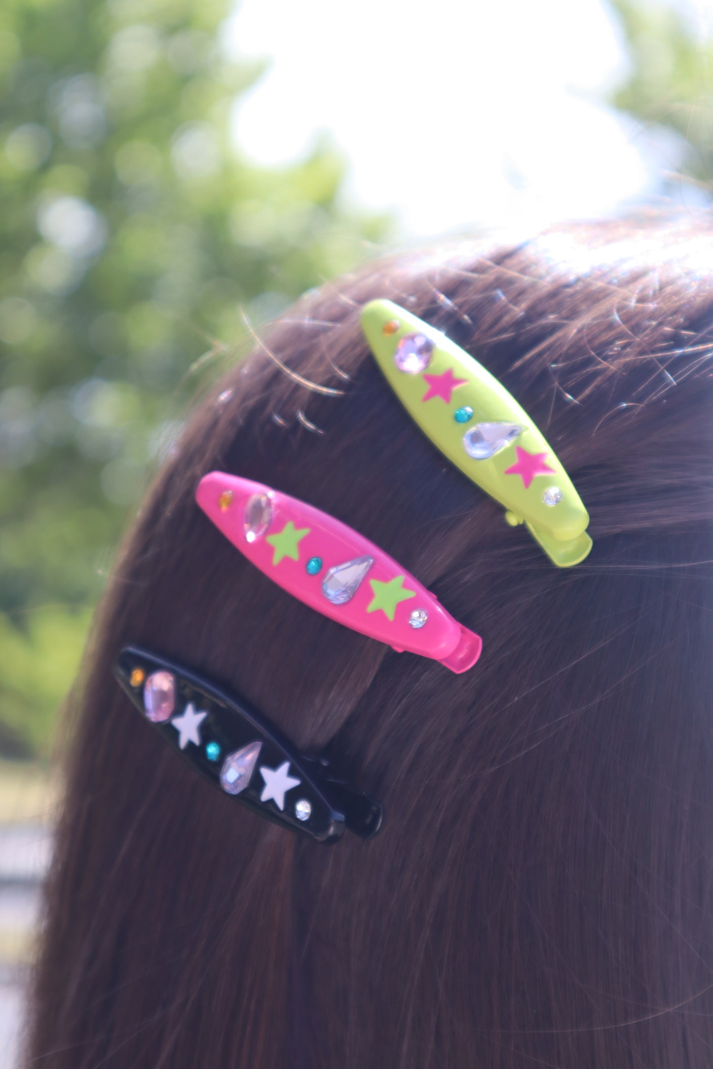 BEDAZZLE HAIR CLIP (Neon Pink)