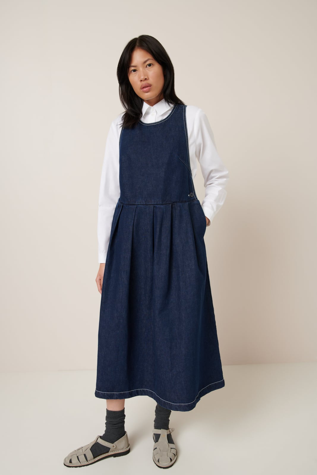 APRON DRESS (Indigo Denim)