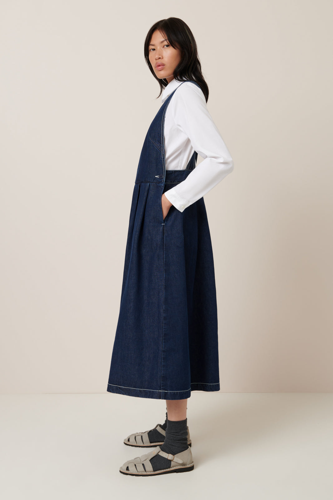 APRON DRESS (Indigo Denim)