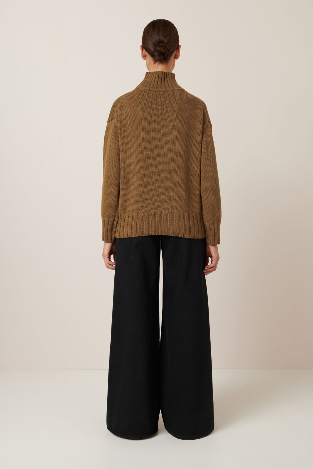 STAPLE SWEATER (Dark Spice)
