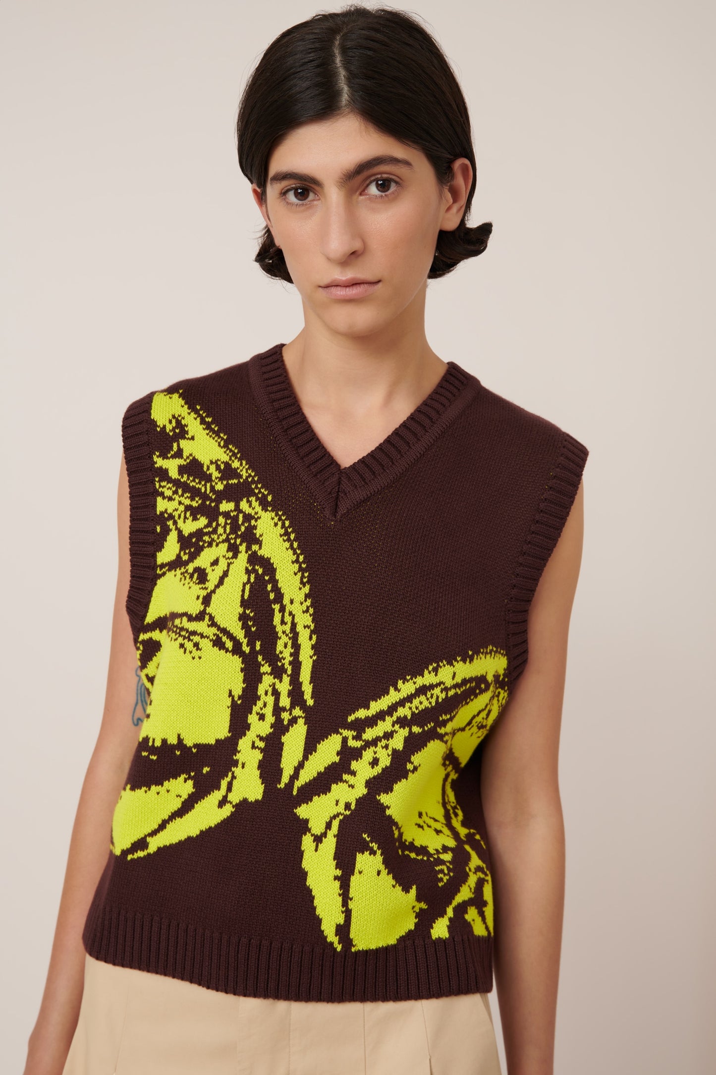 WINGSPAN VEST (Mahogany)