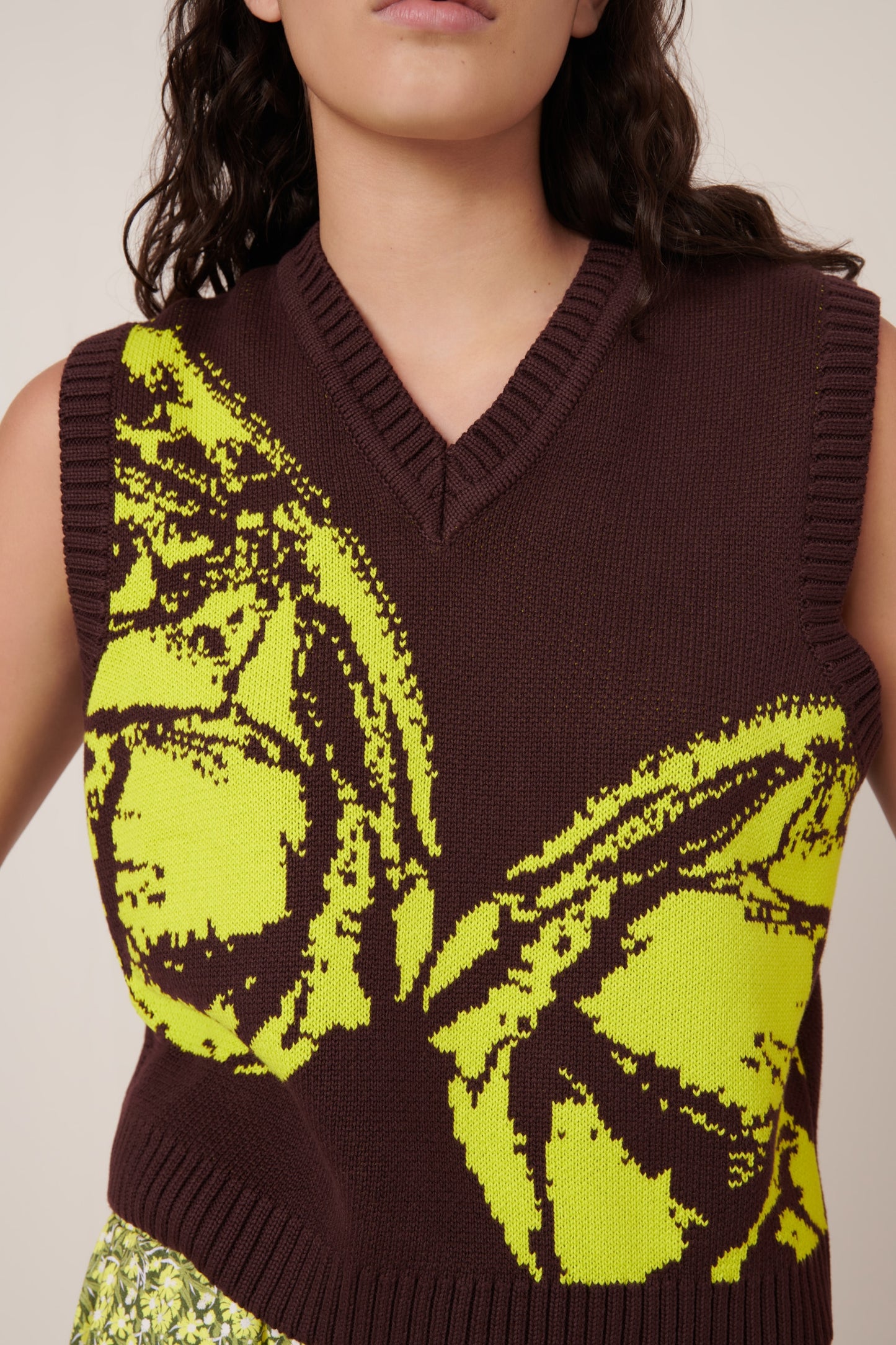 WINGSPAN VEST (Mahogany)