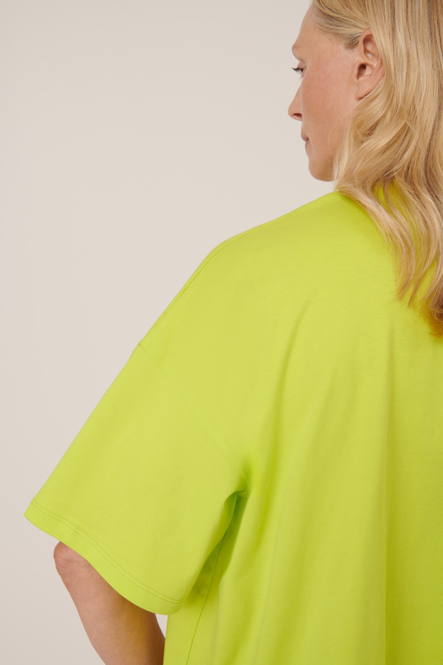 OVERSIZE BOXY TEE (Fluro Yellow)