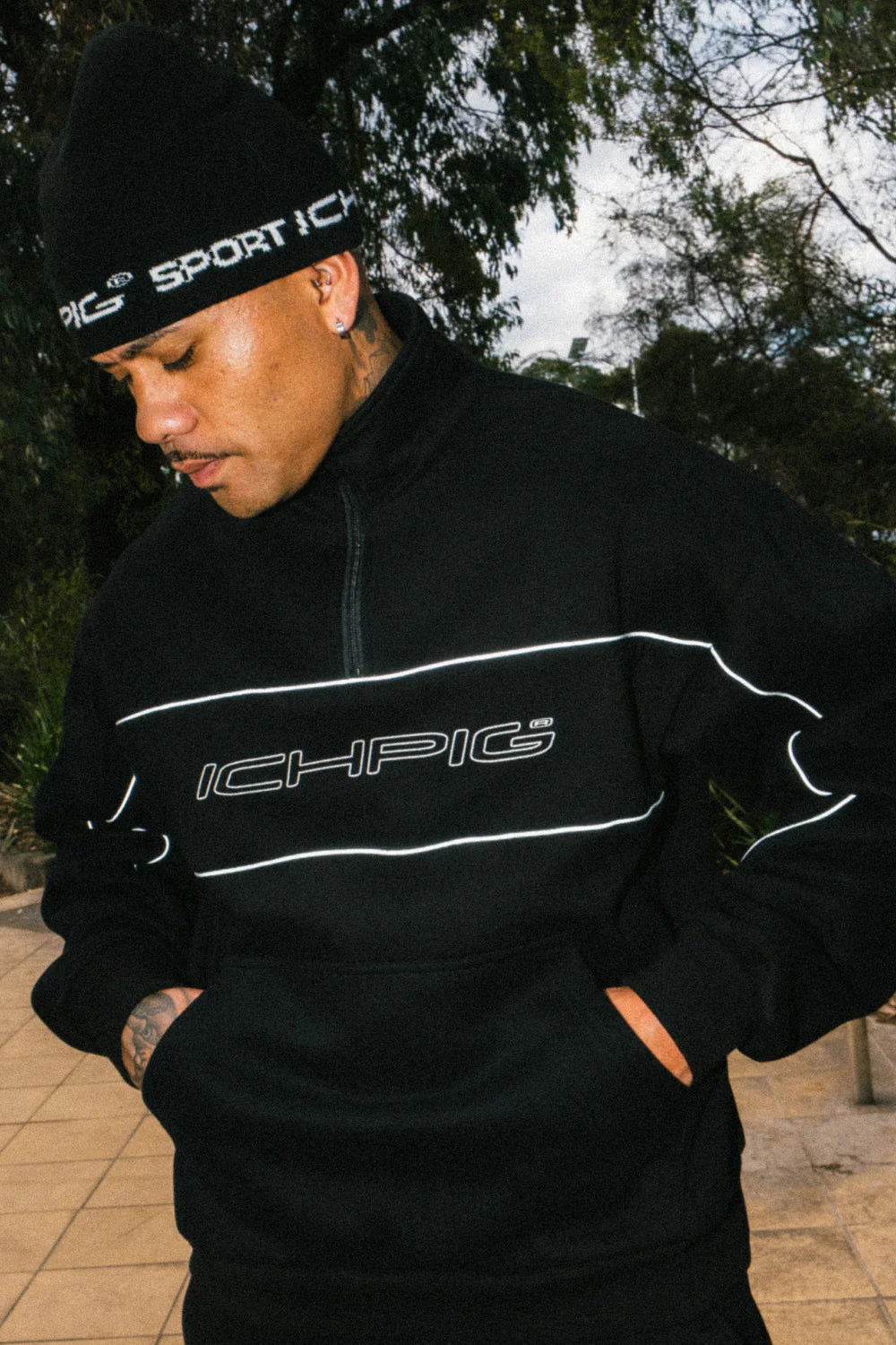 FLASHBACK 1/4 ZIP (Black)