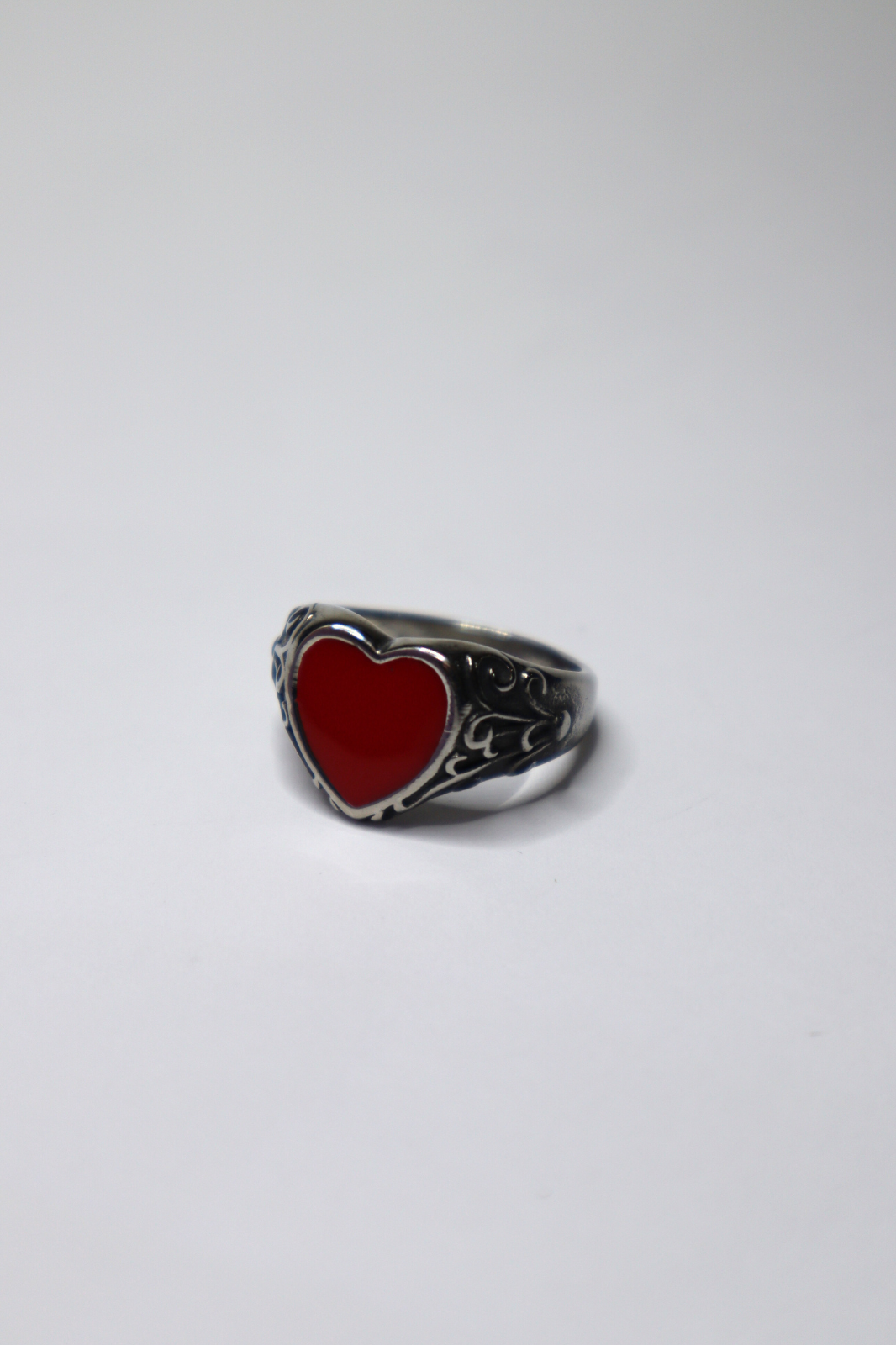 THE LOVE HEART RING