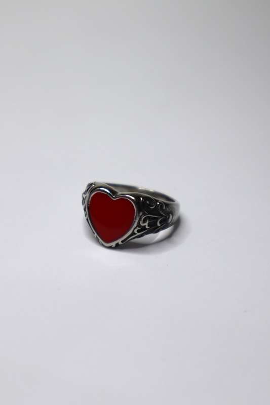 THE LOVE HEART RING