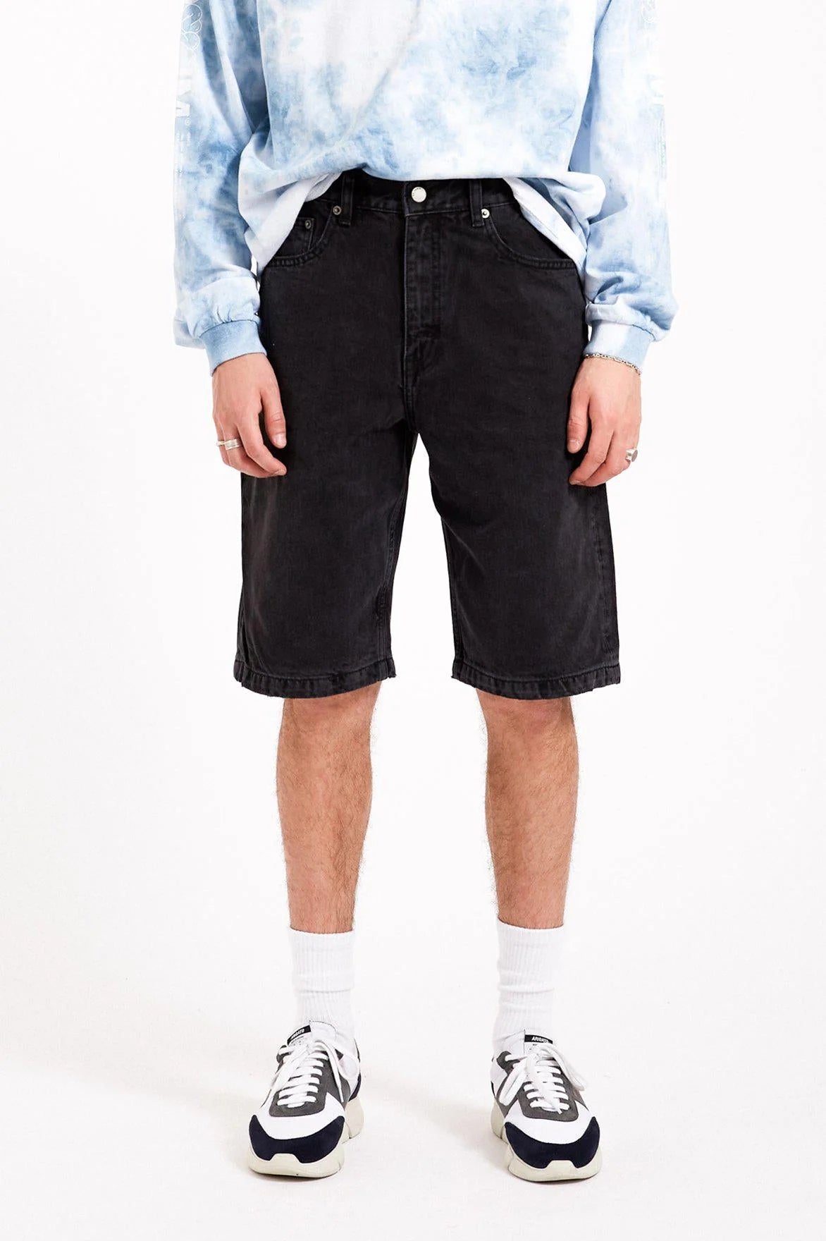 OMAR SHORTS (Worn Black)