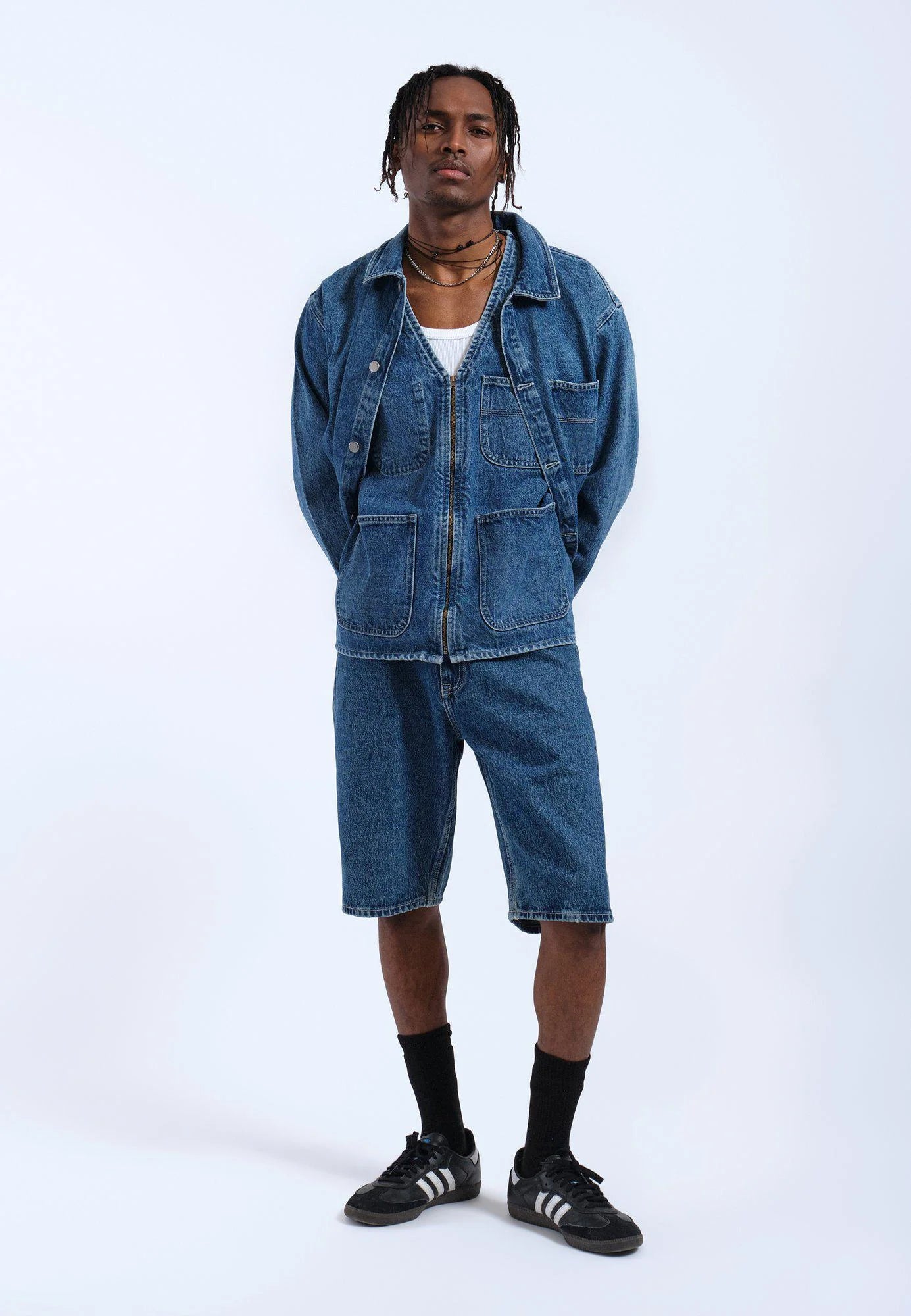 OMAR SHORTS (Stream Mid Retro)
