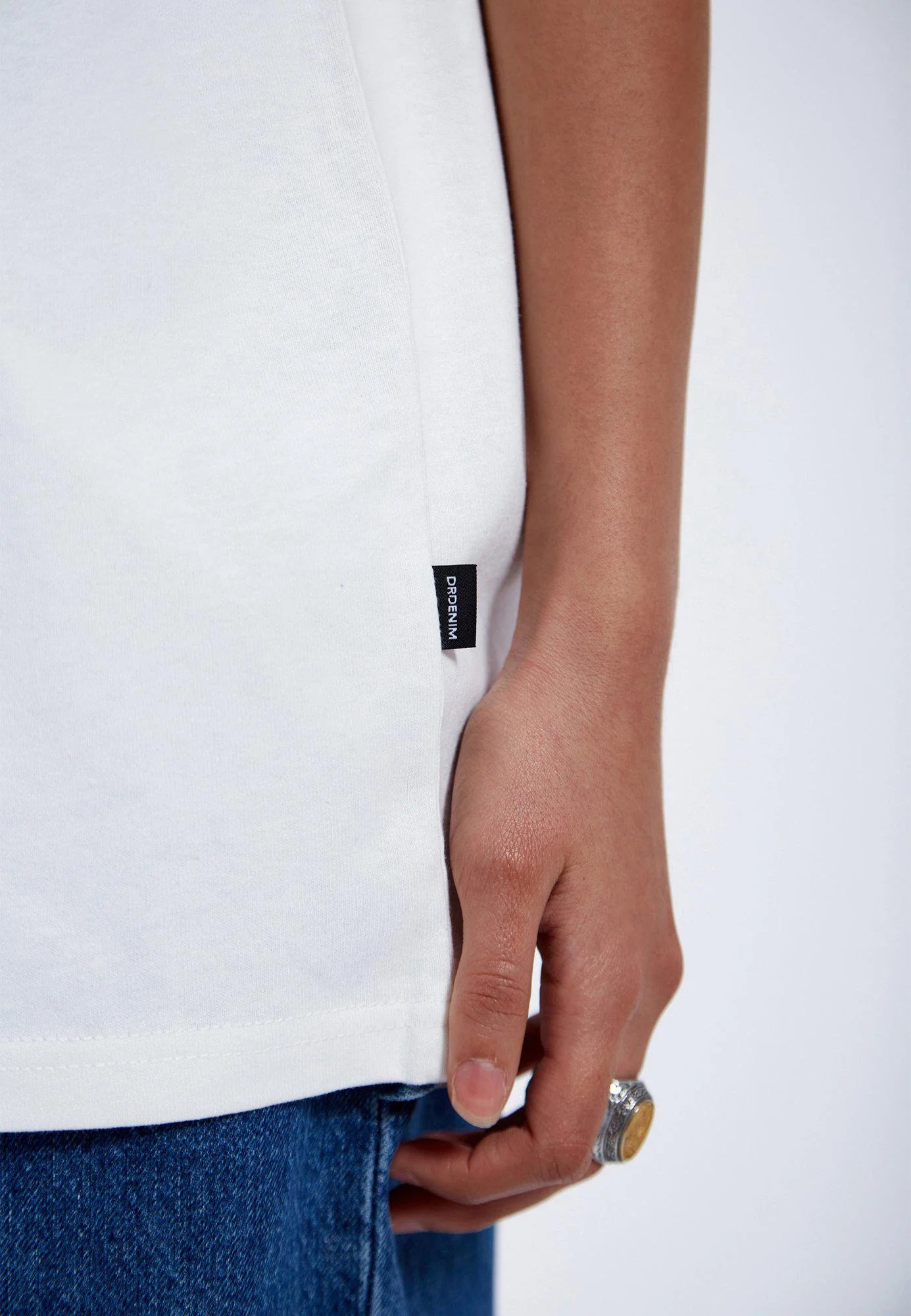 TROOPER TEE (Off White Heart)
