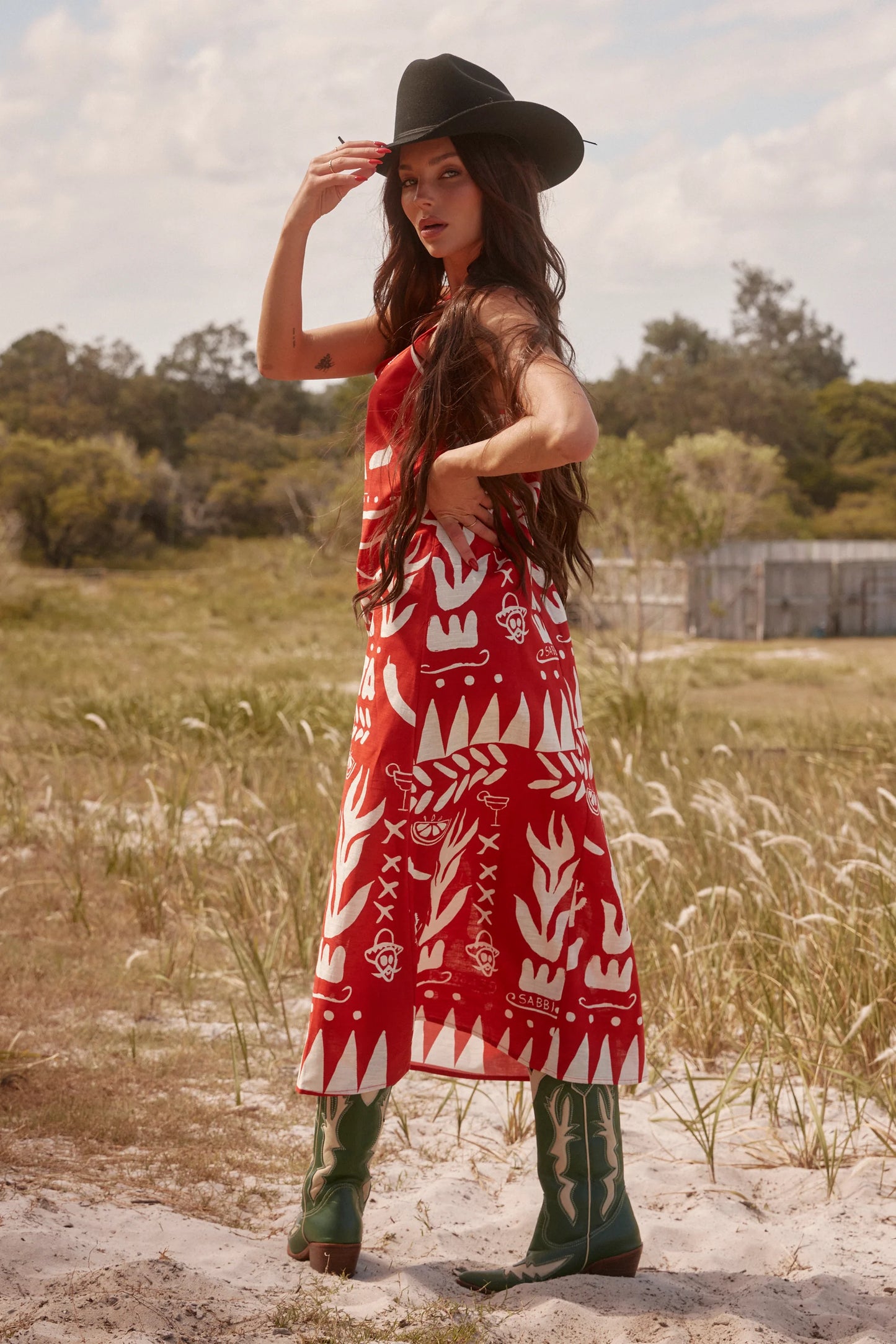 THE SIESTA DRESS (Red Linen)