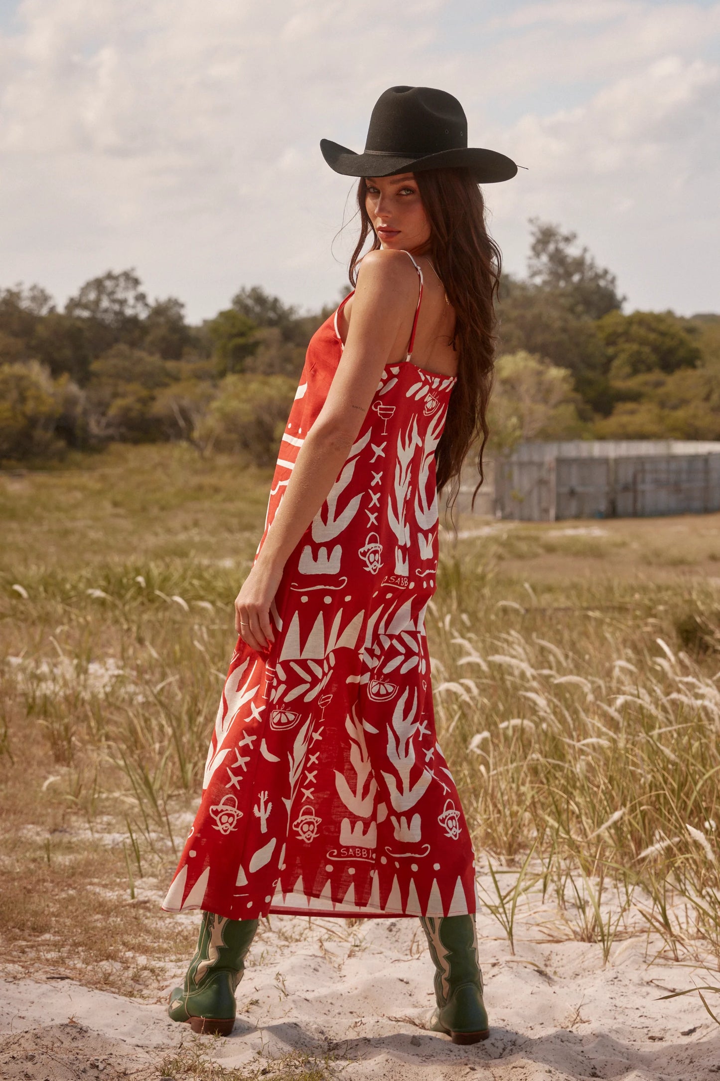 THE SIESTA DRESS (Red Linen)