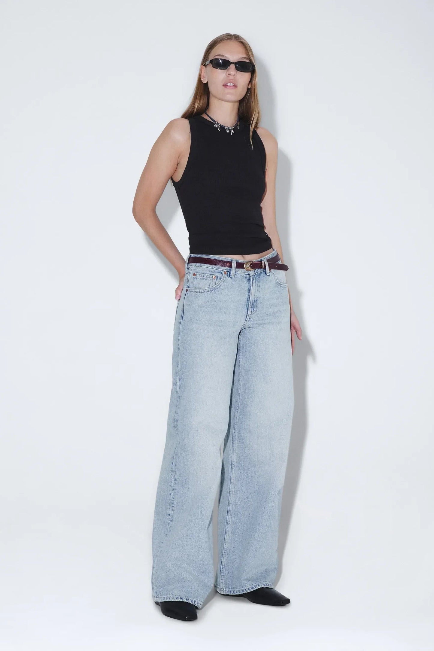 RHUE LOW WIDE JEANS (Drift Pale Used)