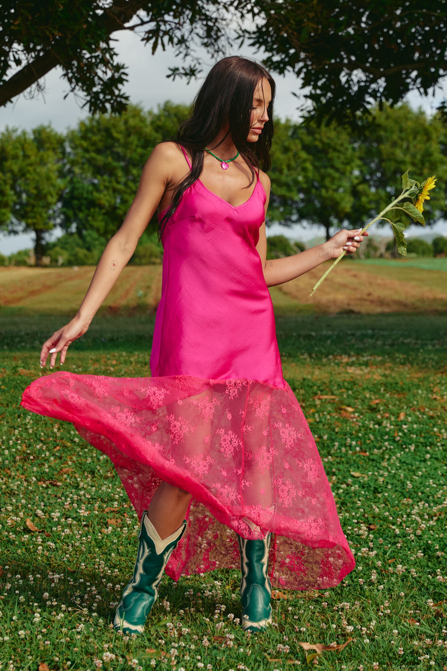 THE LACE MAXI DRESS (Pink)