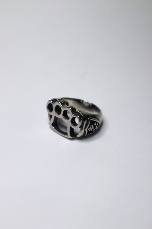 THE KNUCKLE BUSTER RING