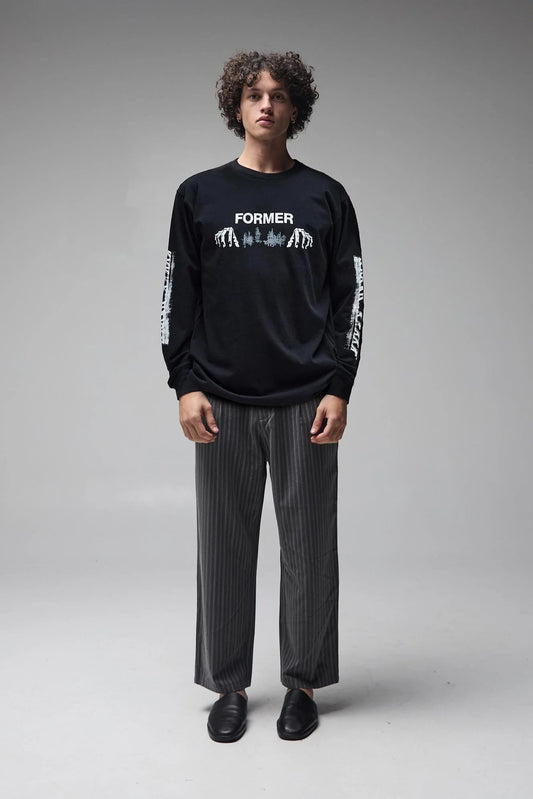 ENGINEERED LS TEE (Black)