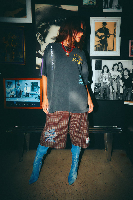 MUSIC IS LIFE TEE (Black)