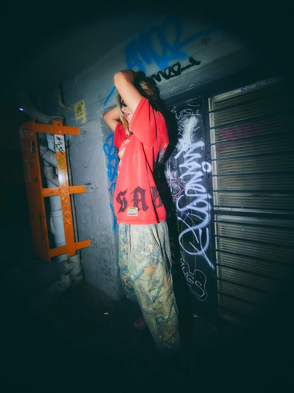THE VINYL SHOP TEE (Red)