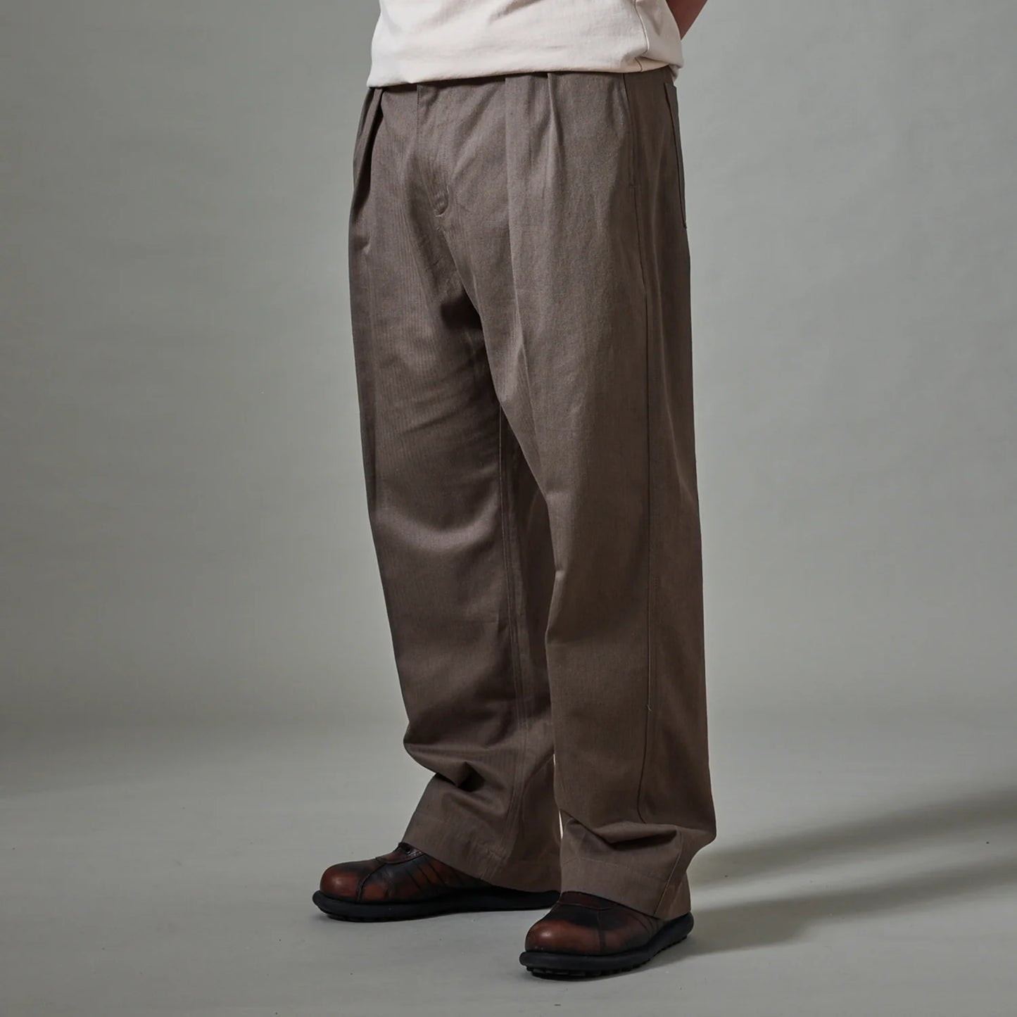 HERRINGBONE LEAGUES CLUB PANT (Dusty Brown)