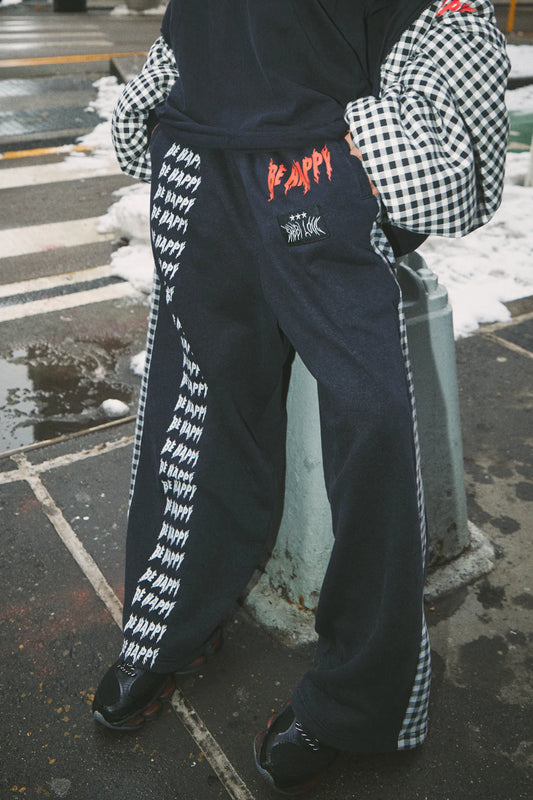 THE BE HAPPY WIDE LEG SWEAT PANTS