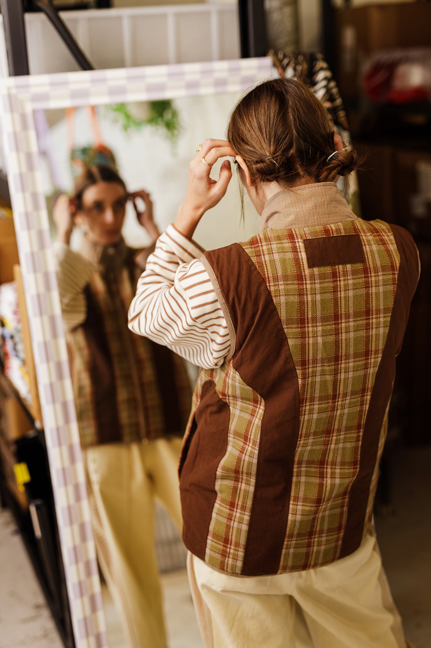 KEMP REVERSIBLE VEST (Olive/Brn)