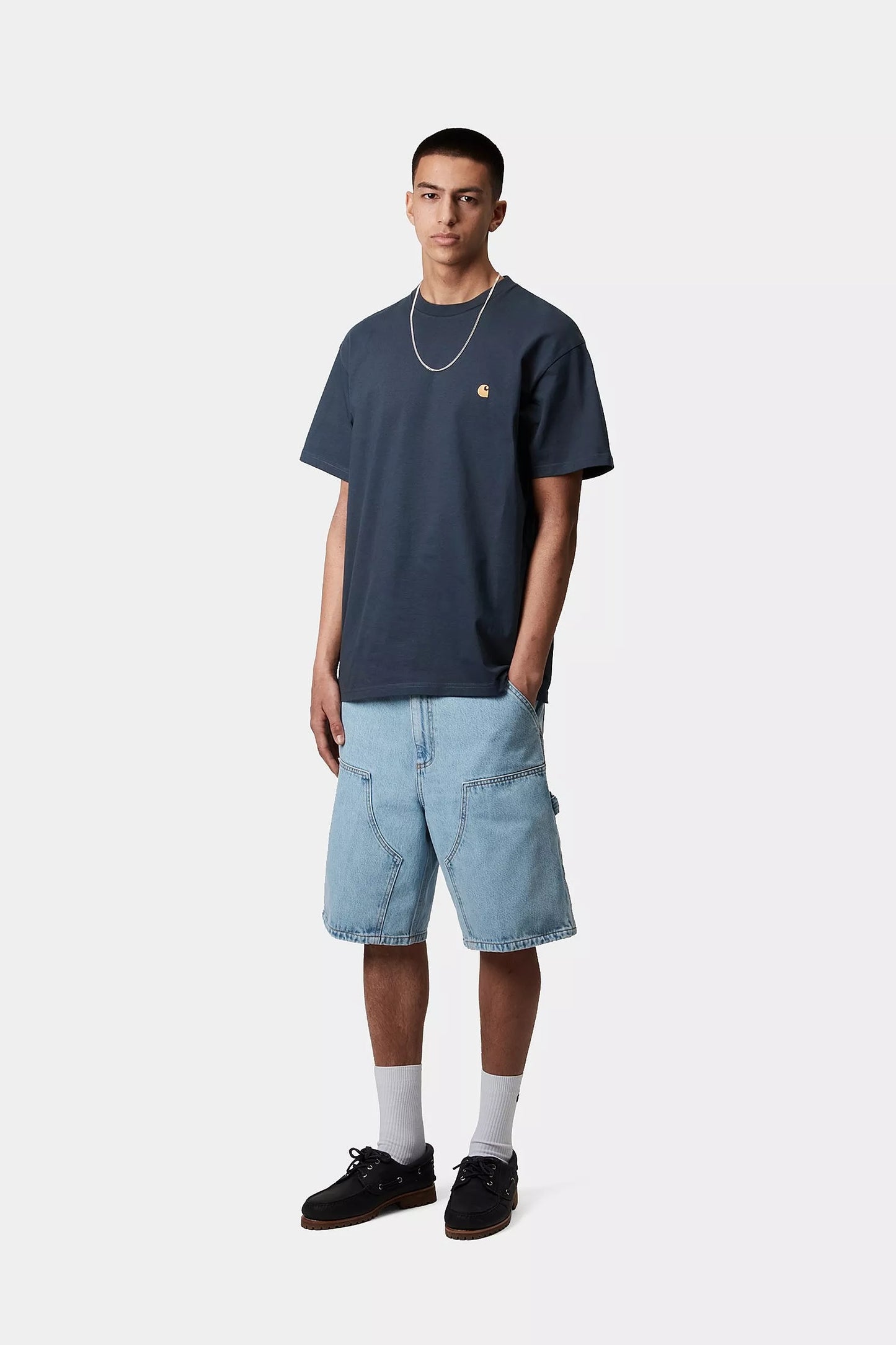 SS CHASE TEE (Dusky Blue/Gold)