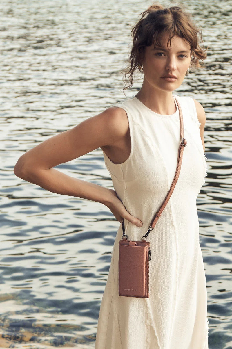 VOYAGER BAG (Dusty Rose)