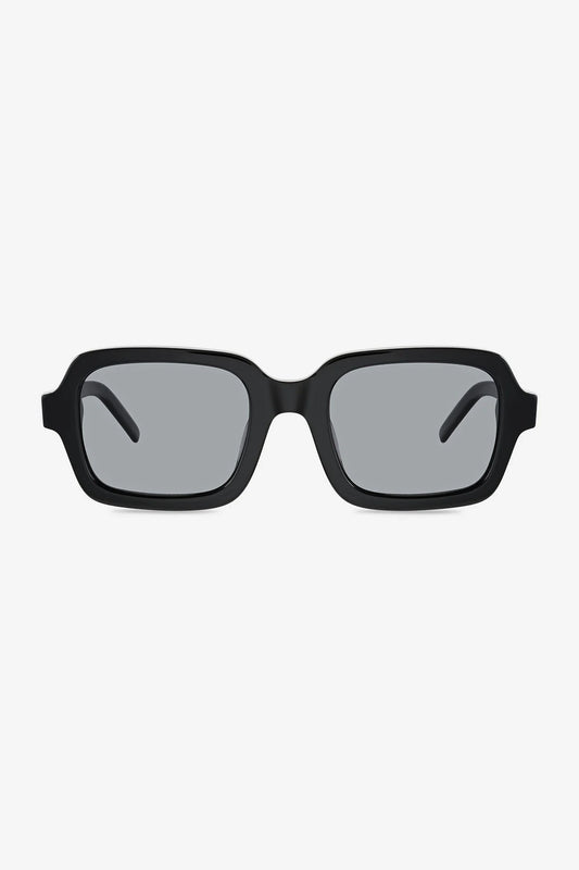 VACATION SUNGLASSES (Black)