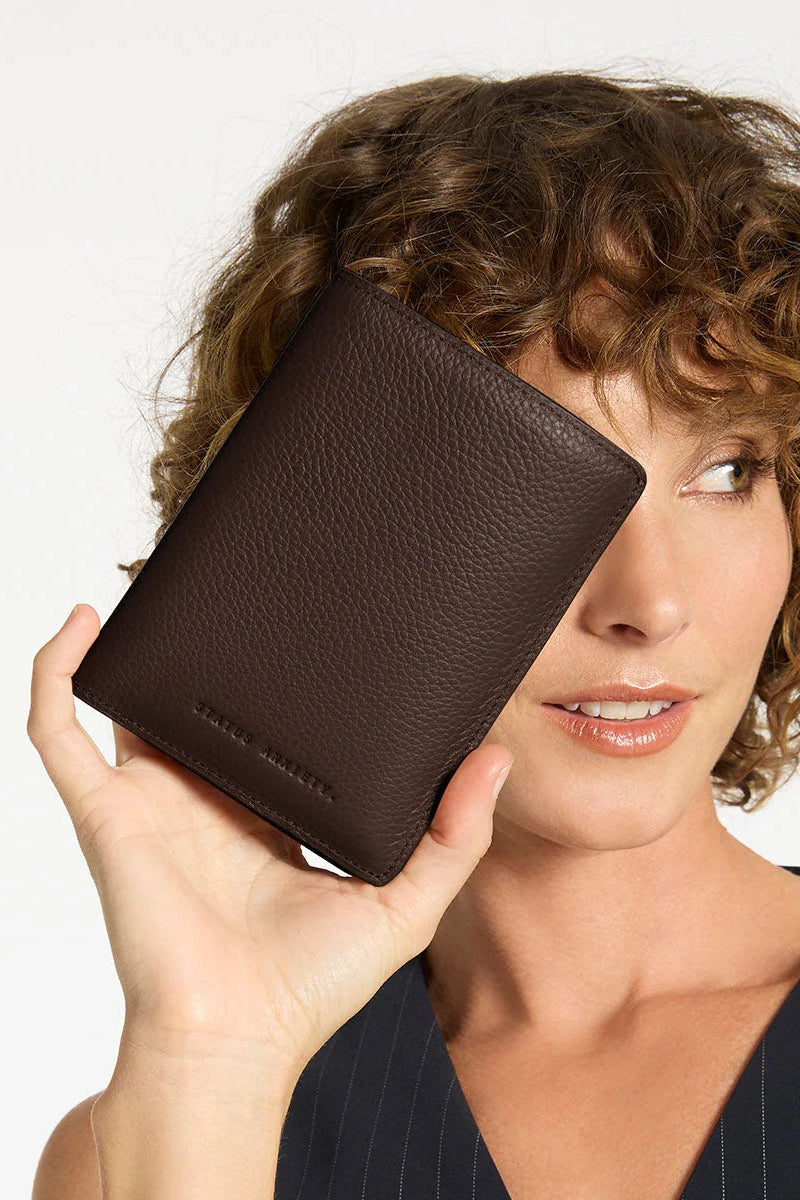 IN TRANSIT TRAVEL WALLET (Cocoa)