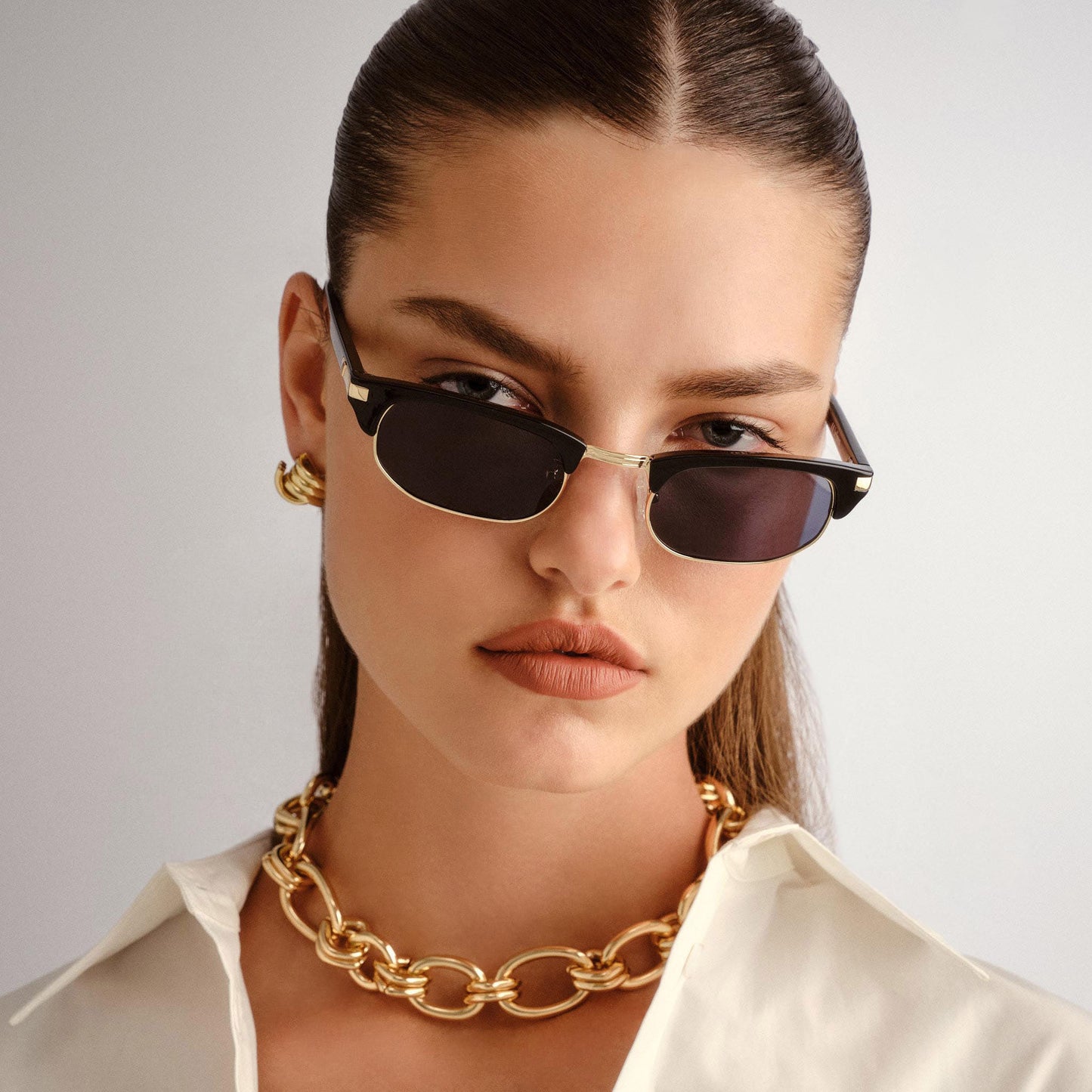 NIGHTINGALE SUNGLASES (Black)