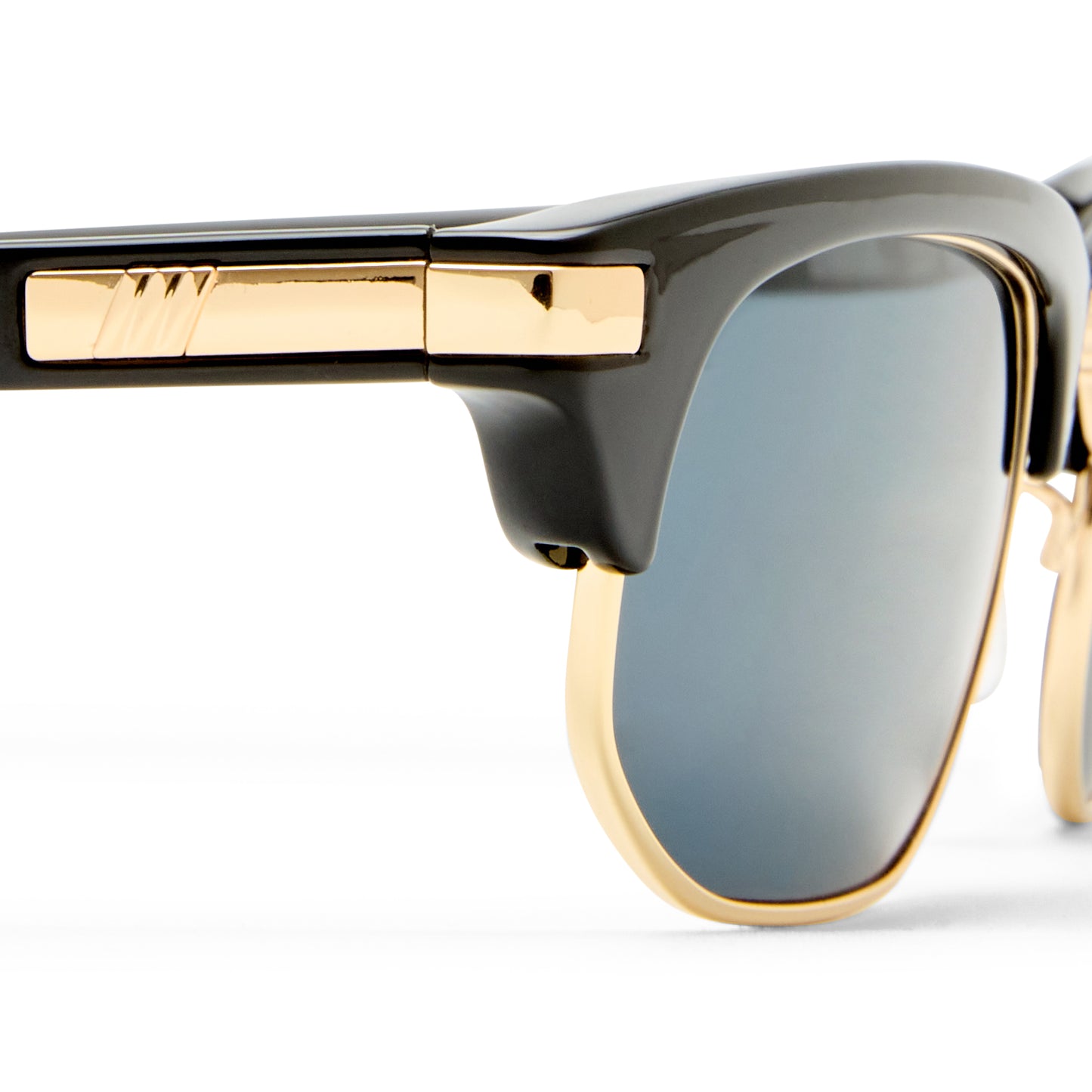 NIGHTINGALE SUNGLASES (Black)