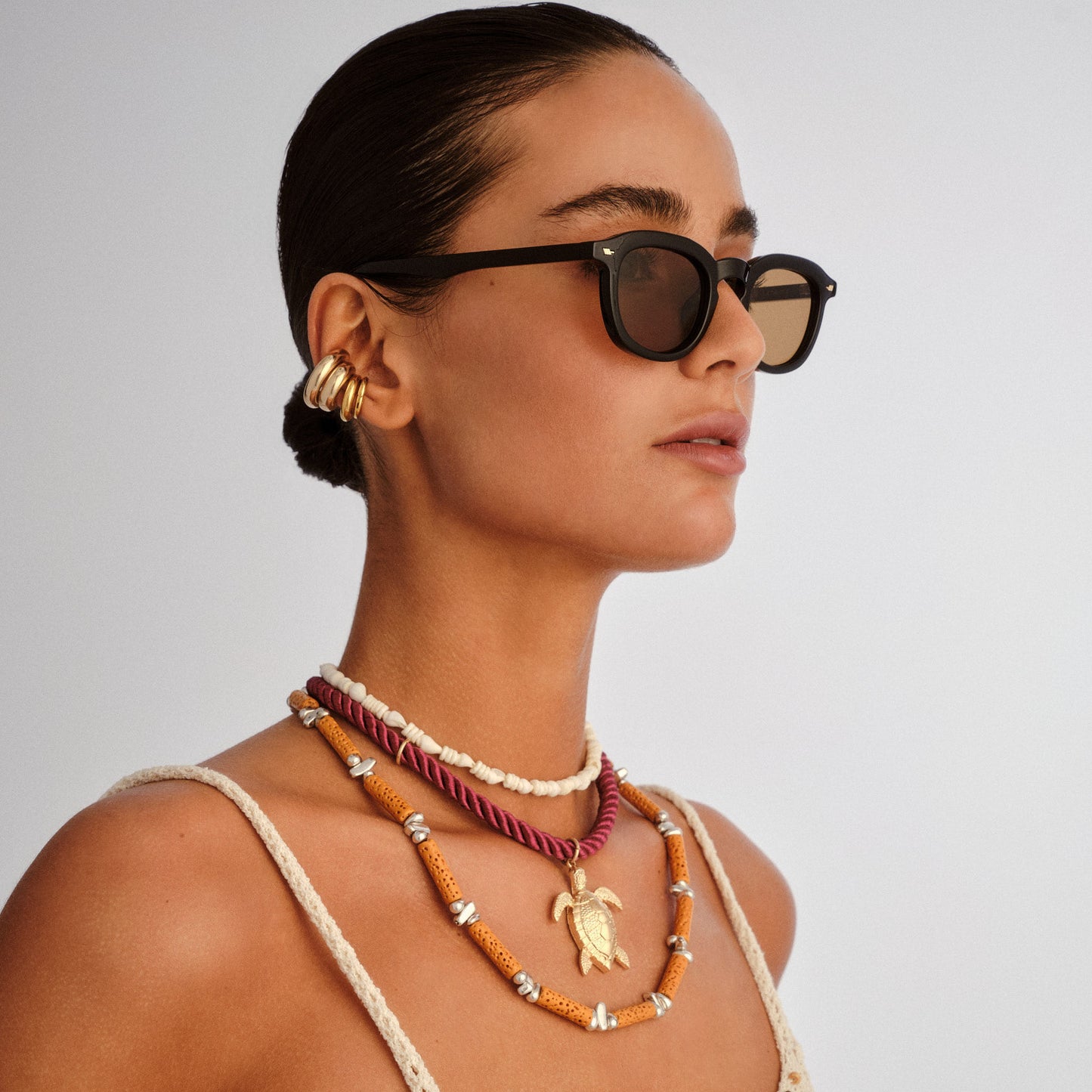 HEART THROB SUNGLASSES (Black)