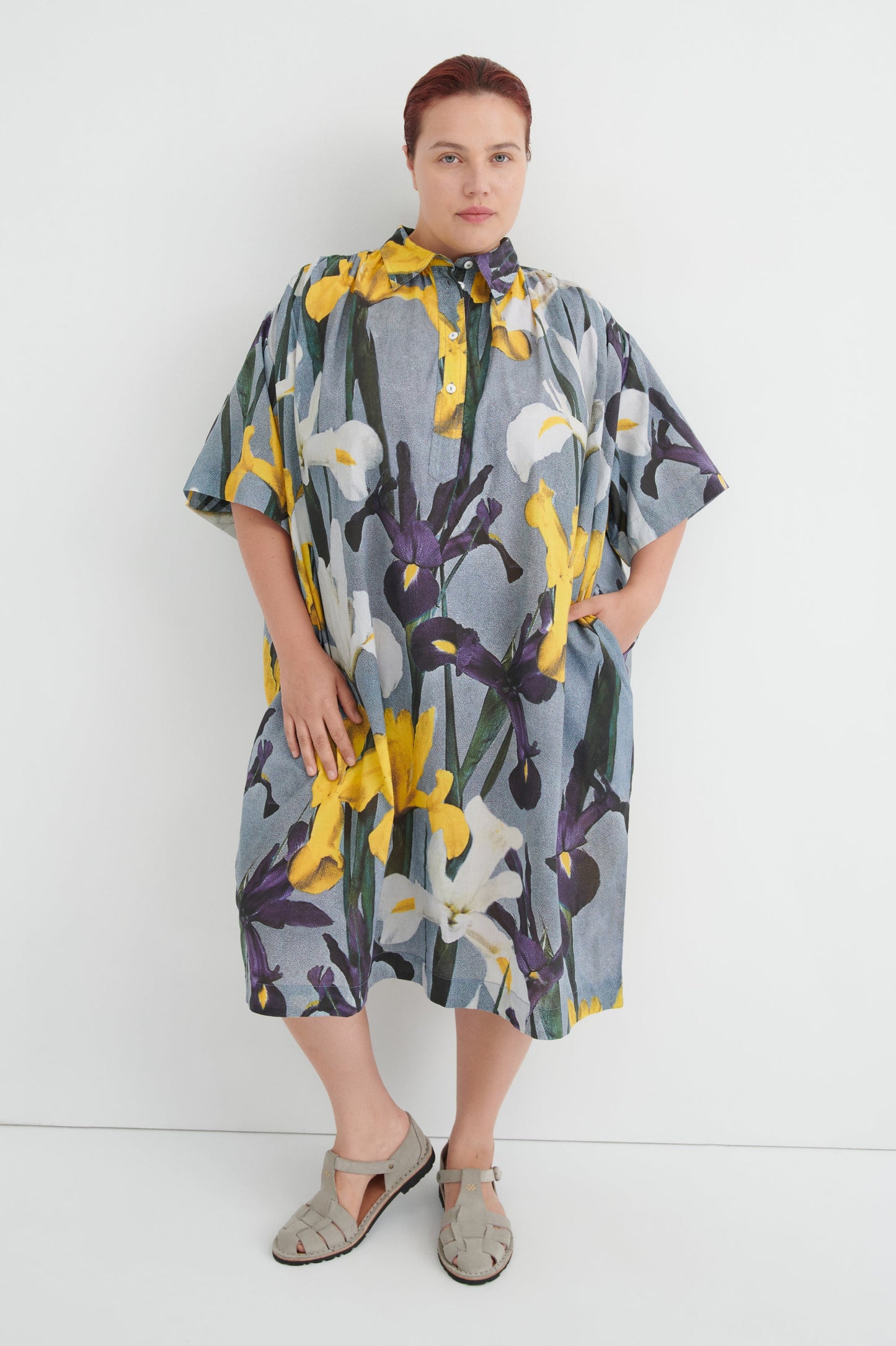 RADIATE DRESS (Iris)