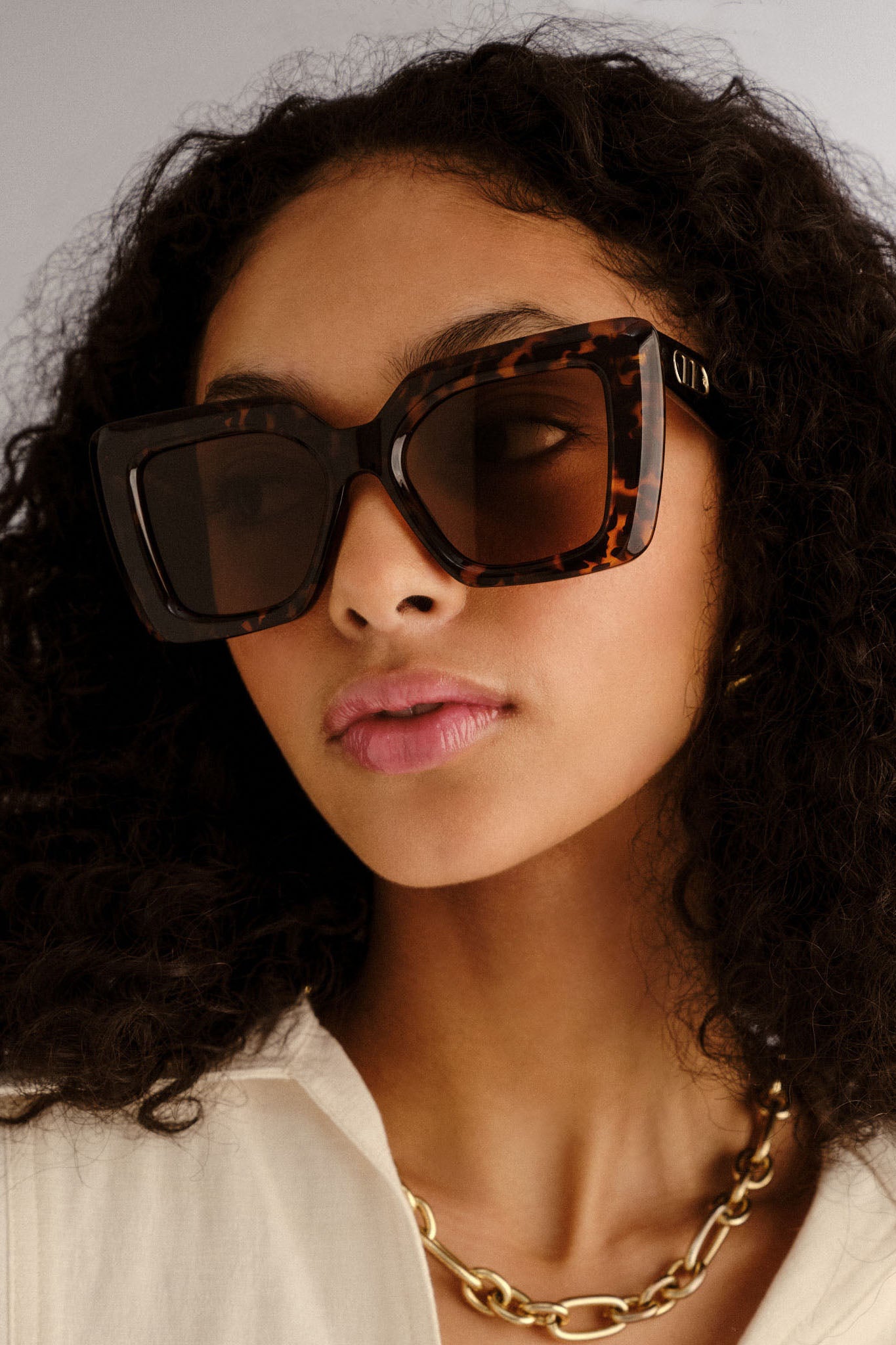 UNIMAGINABLE SUNGLASSES (Dark Tort)
