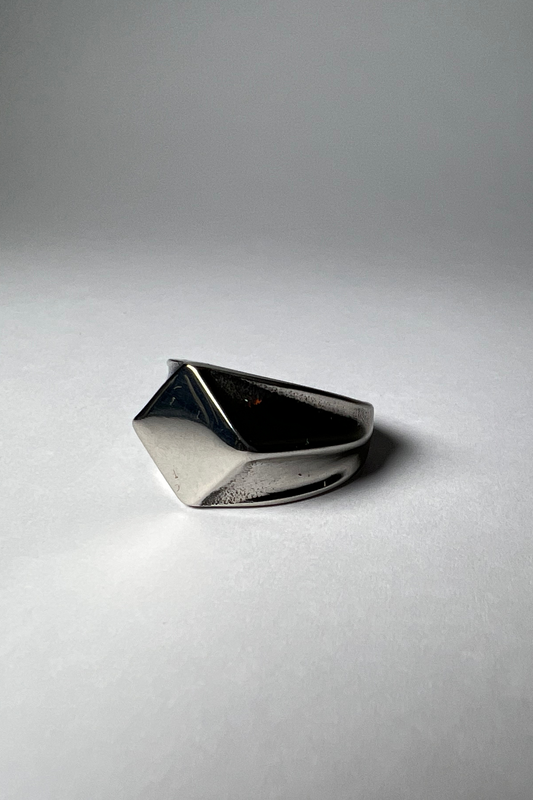 THE DIAMOND BAND RING